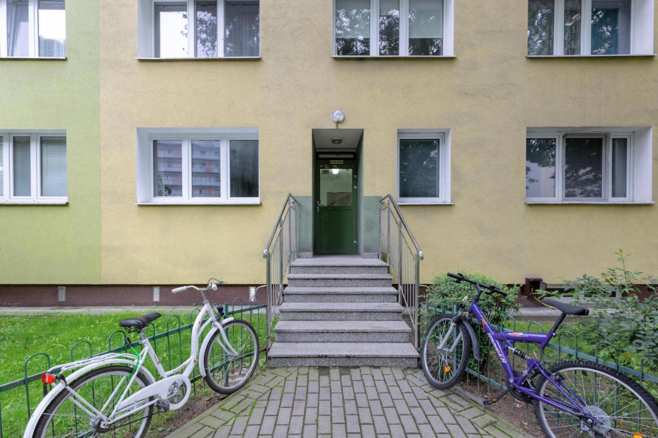 Beautiful Two-Bedroom Apartment Warsaw Bielany By Noclegi Renters Bagian luar foto