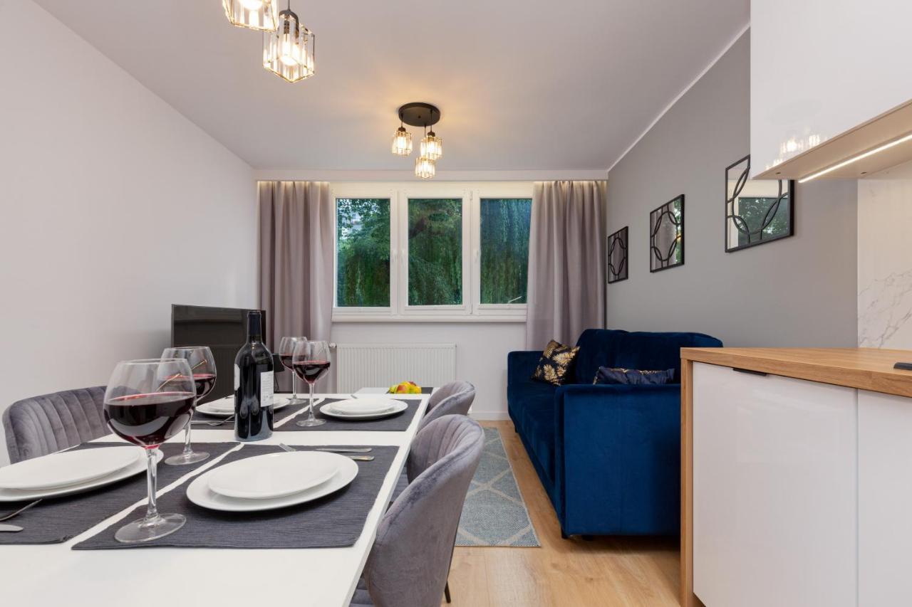 Beautiful Two-Bedroom Apartment Warsaw Bielany By Noclegi Renters Bagian luar foto