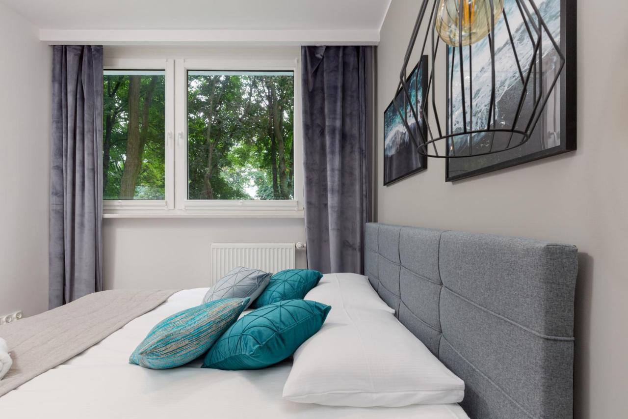 Beautiful Two-Bedroom Apartment Warsaw Bielany By Noclegi Renters Bagian luar foto